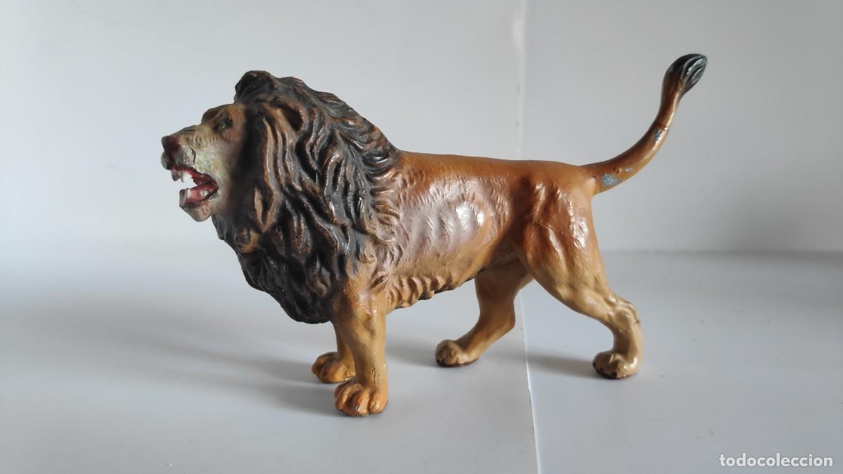 Figuras de goma y PVC: Le&oacute;n rugiendo Elastolin 1950 - Foto 1