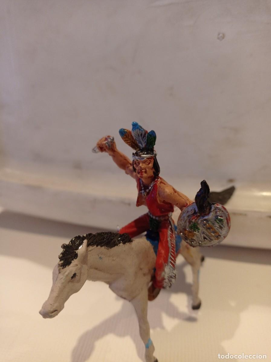 Figuras de goma y PVC: Indio con caballo de lafredo - Foto 1