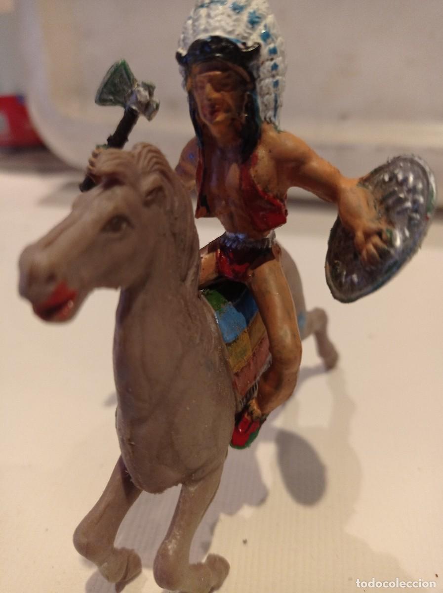 Figuras de goma y PVC: Indio con caballo de lafredo - Foto 1