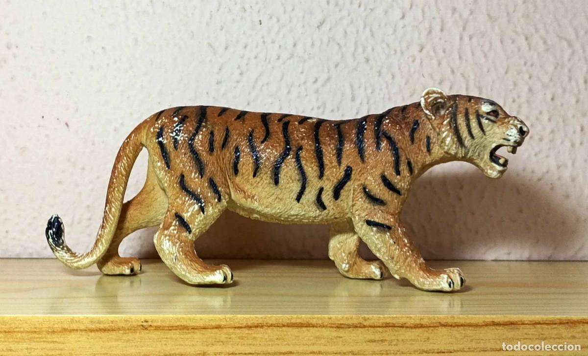 Figuras de goma y PVC: Figura Bully - Tigre - Ref. 63578 - A&ntilde;o 2002 - Foto 1