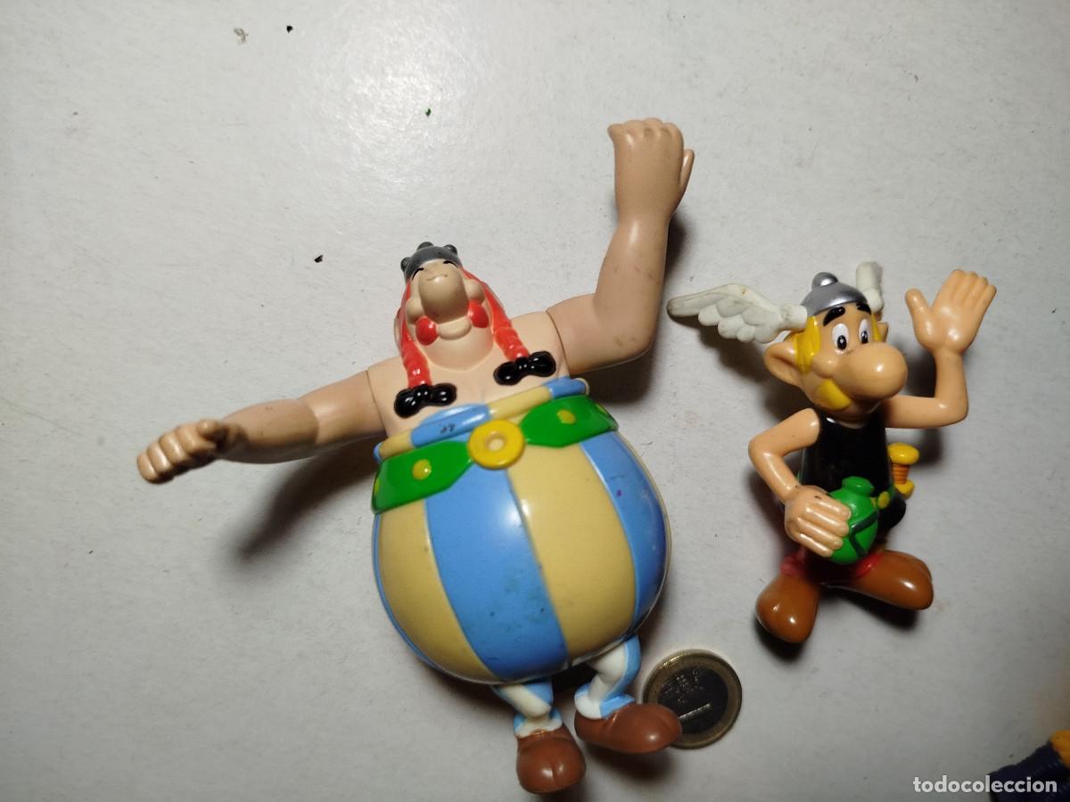 Figuras de goma y PVC: 2 Figuras asterix y obelix plastico duro - Foto 1