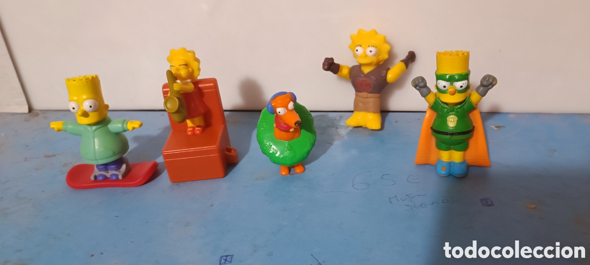 Figuras de goma y PVC: Figuras Los Simpson, burger King - Foto 1