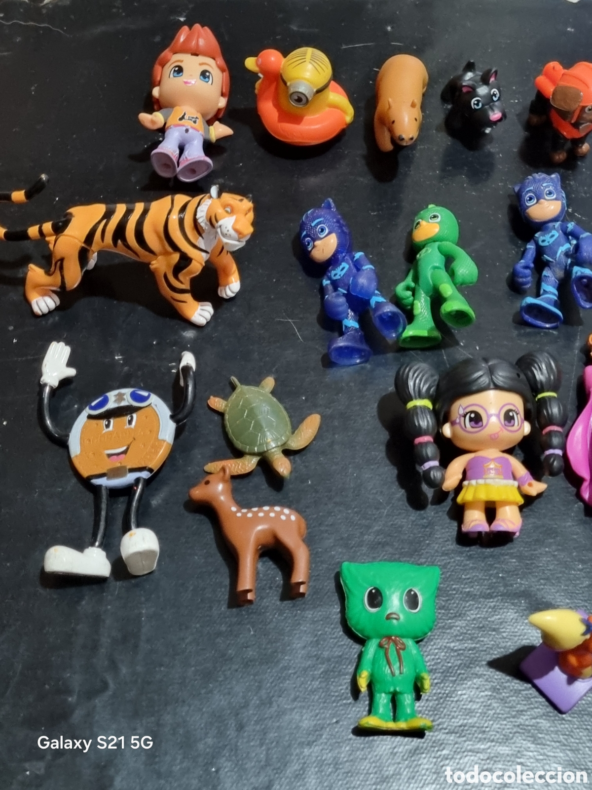 Figuras de goma y PVC: LOTE DE 38 FIGURAS PVC VARIADAS - Foto 2