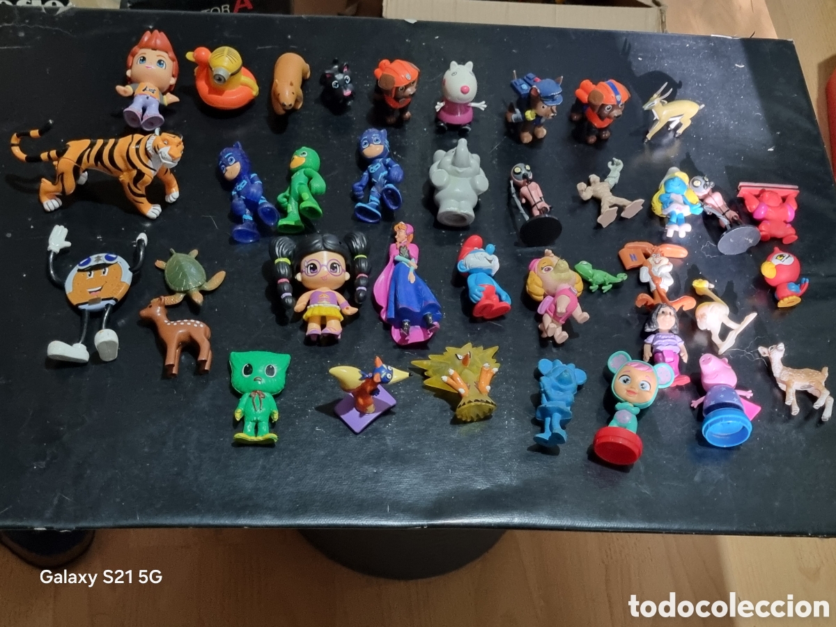 Figuras de goma y PVC: LOTE DE 38 FIGURAS PVC VARIADAS - Foto 1