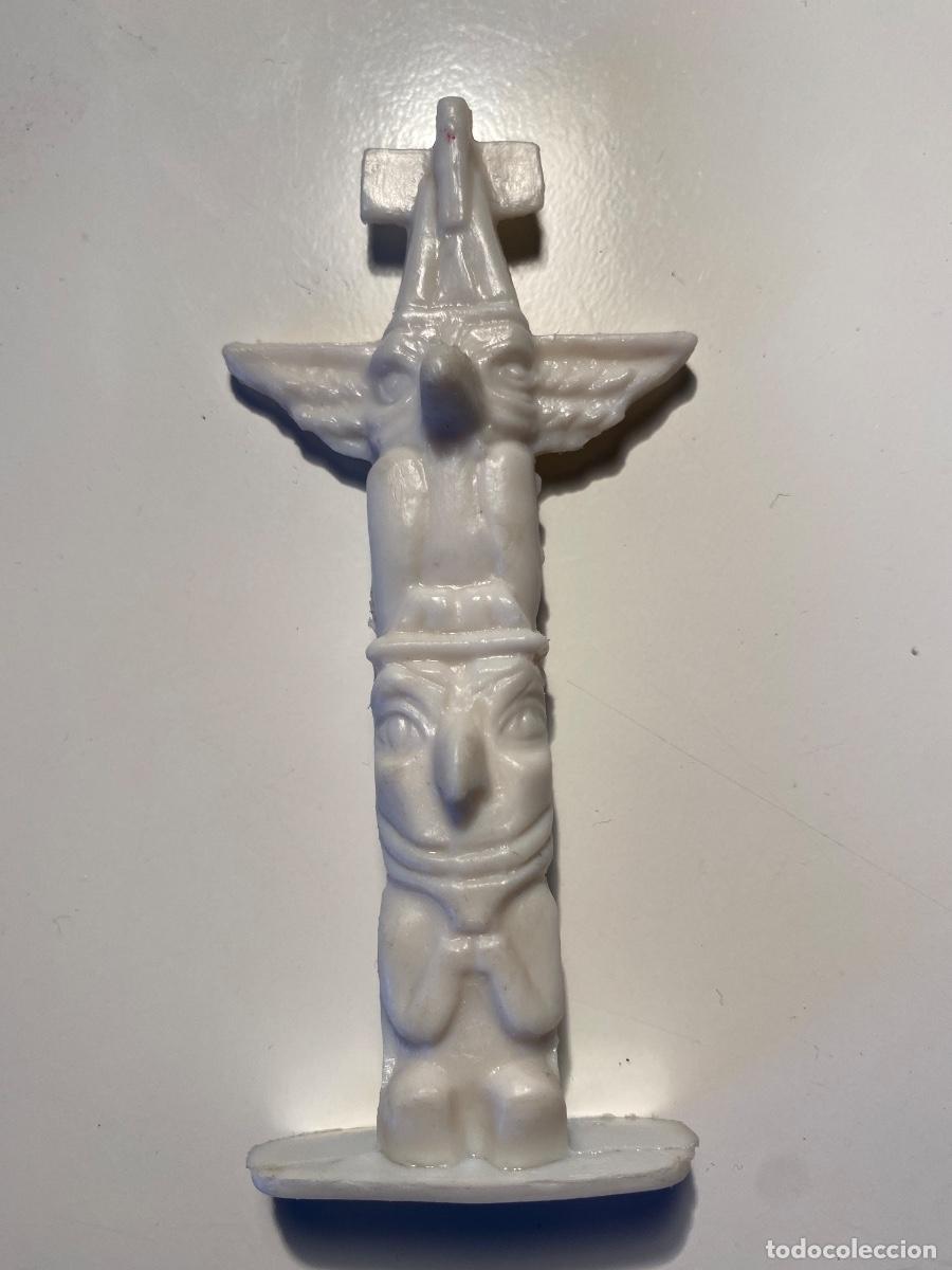 Figuras de goma y PVC: T&oacute;tem indio Comansi. - Foto 1