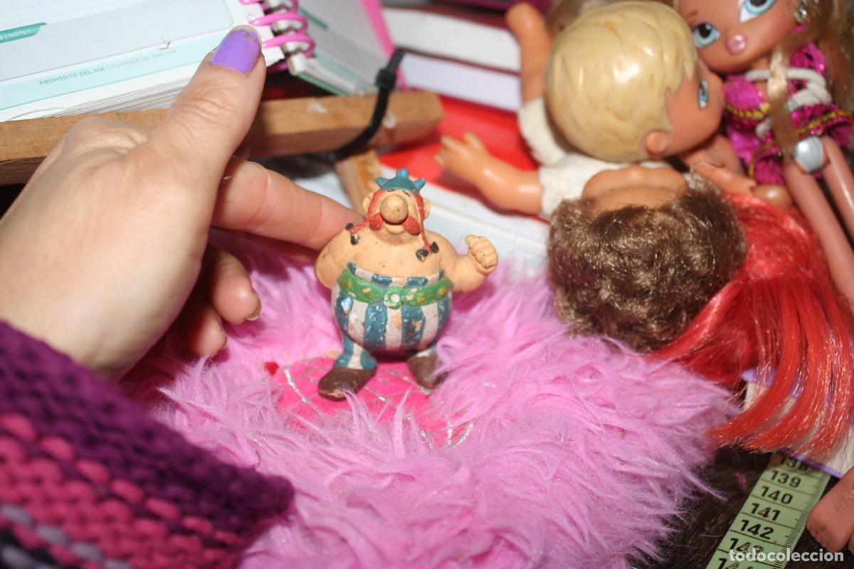 Figuras de goma y PVC: MU&Ntilde;ECO FIGURA ASTERIX Y OBELIX - Foto 1