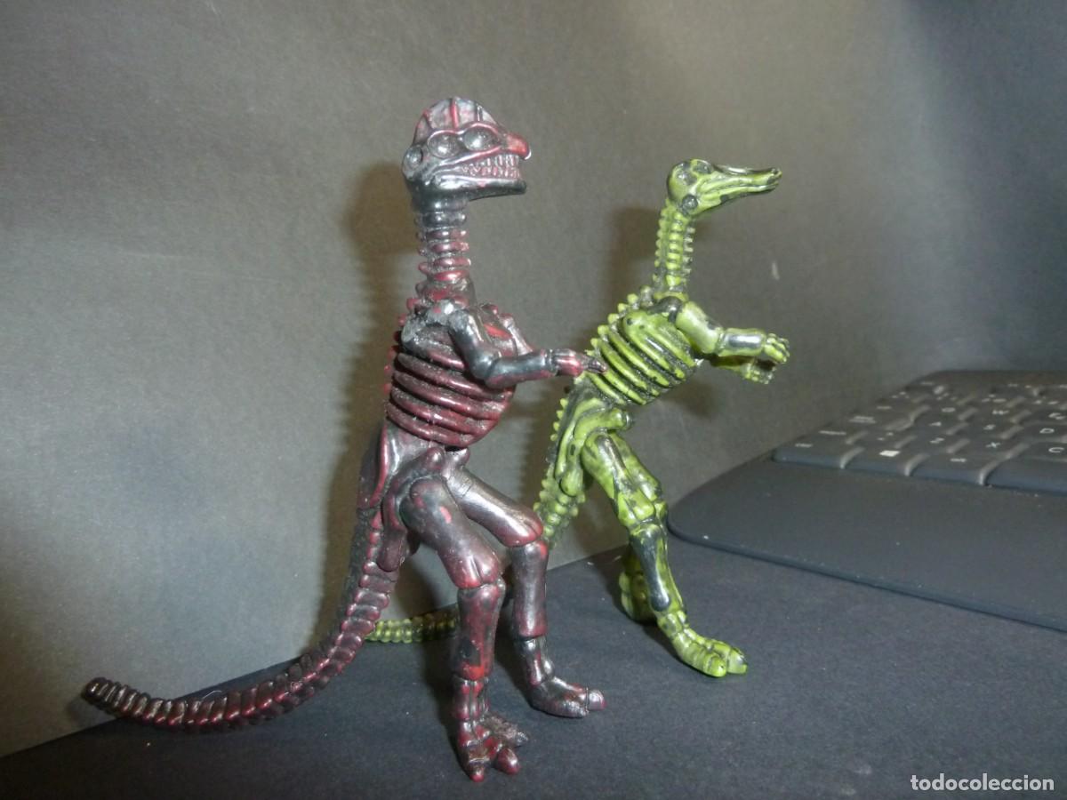 Figuras de goma y PVC: Lote esqueletos dinosaurios - Foto 2