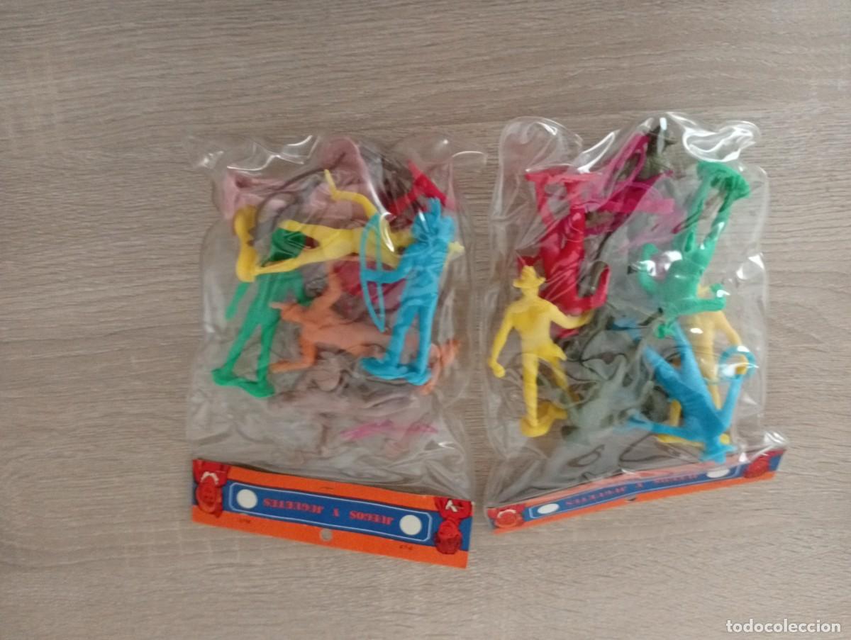 Figuras de goma y PVC: Lote de figuras tipo Comansi - Foto 4
