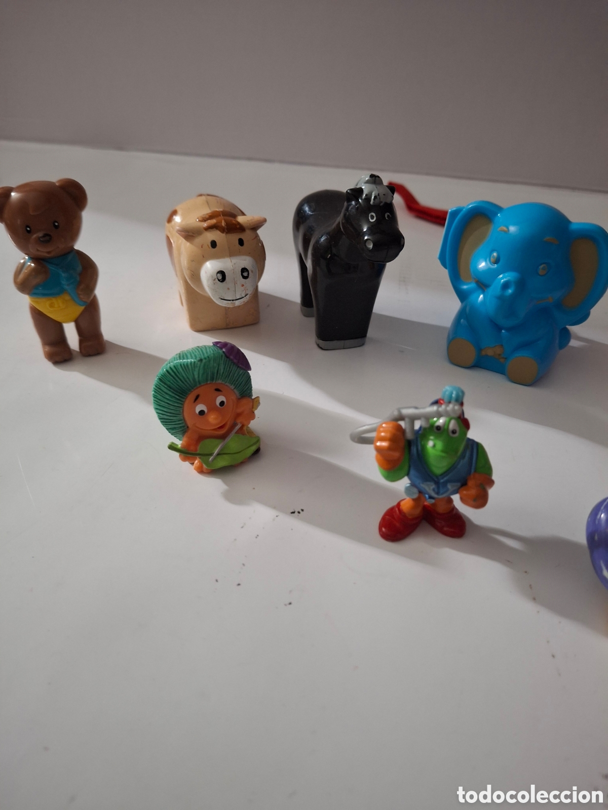 Figuras de goma y PVC: DOCE FIGURAS DIFERENTES - Foto 2