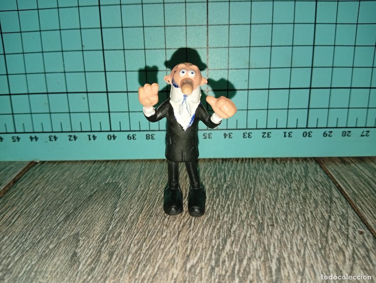 Figuras de goma y PVC: Mu&ntilde;eco Figura premium Mortadelo Danone - Foto 1