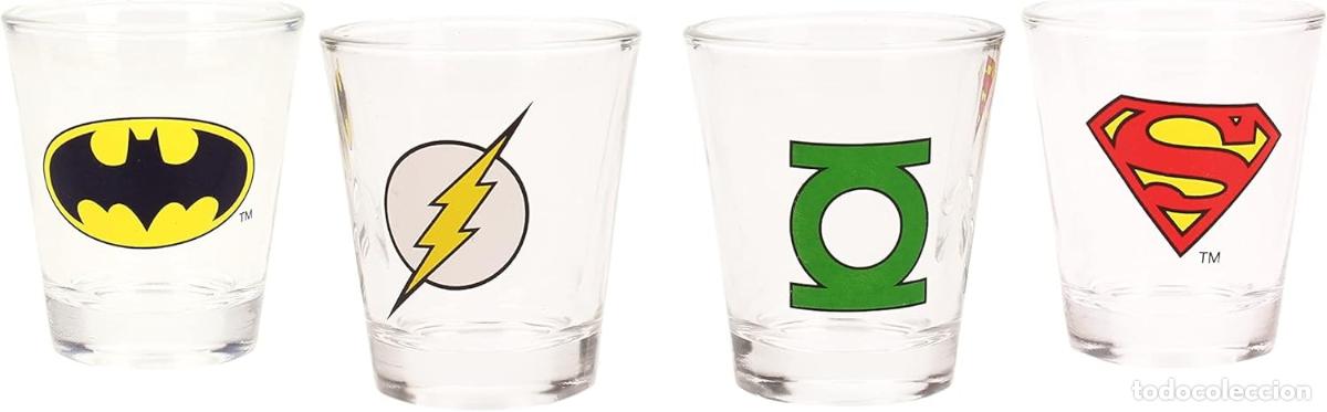 Figuras de goma y PVC: Pack de 4 Vasos de Chupitos Logos superheroes - Dc Comics - Foto 1