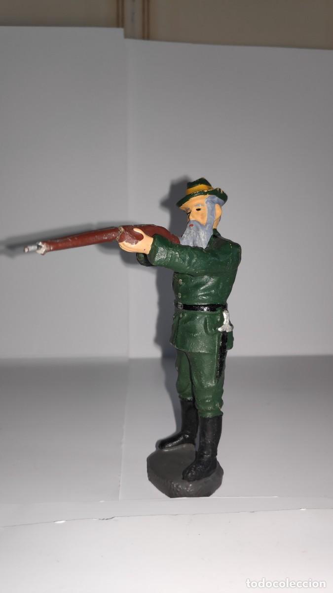 Figuras de goma y PVC: Figura de cazador Elastolin (1930) - Foto 1