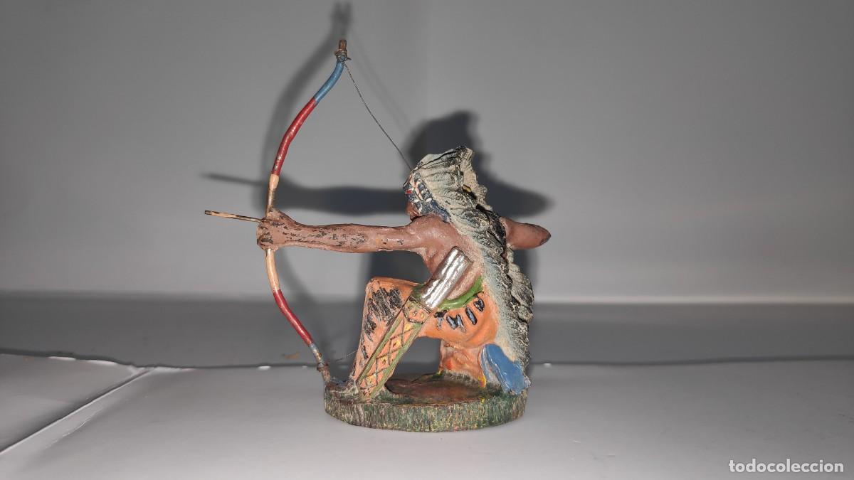 Figuras de goma y PVC: Figura de indio con arco Elastolin (1930) - Foto 5