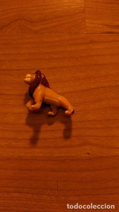 Figuras de goma y PVC: FIGURITA DEL REY LE&Oacute;N - Foto 2