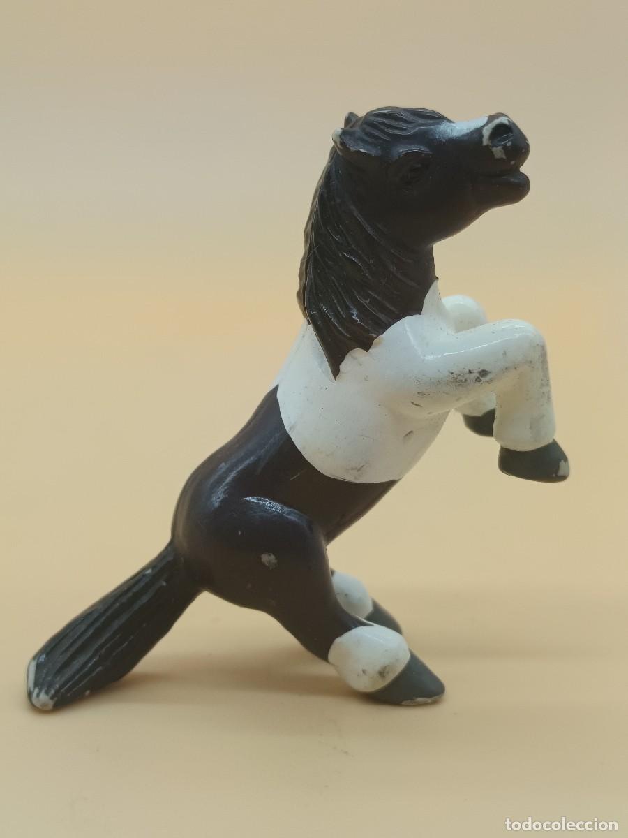 Figuras de goma y PVC: FIGURA CABALLO JASMAN - Foto 2