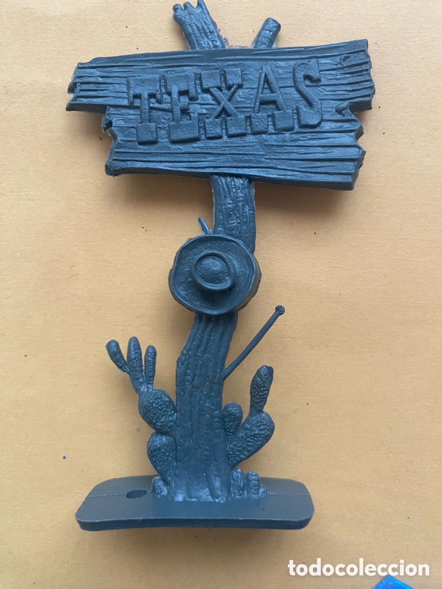Figuras de goma y PVC: Complemento oeste jecsan comansi - Foto 1