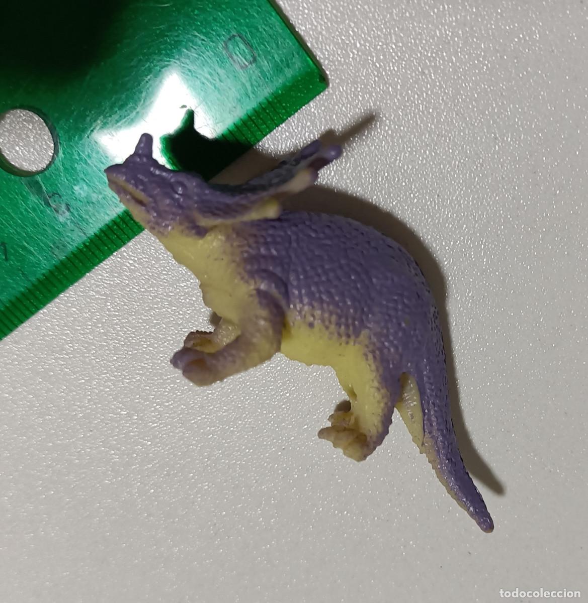 Figuras de Goma y PVC: dinosaurio goma miniatura dino mu&ntilde;equito mini pvc no oficial