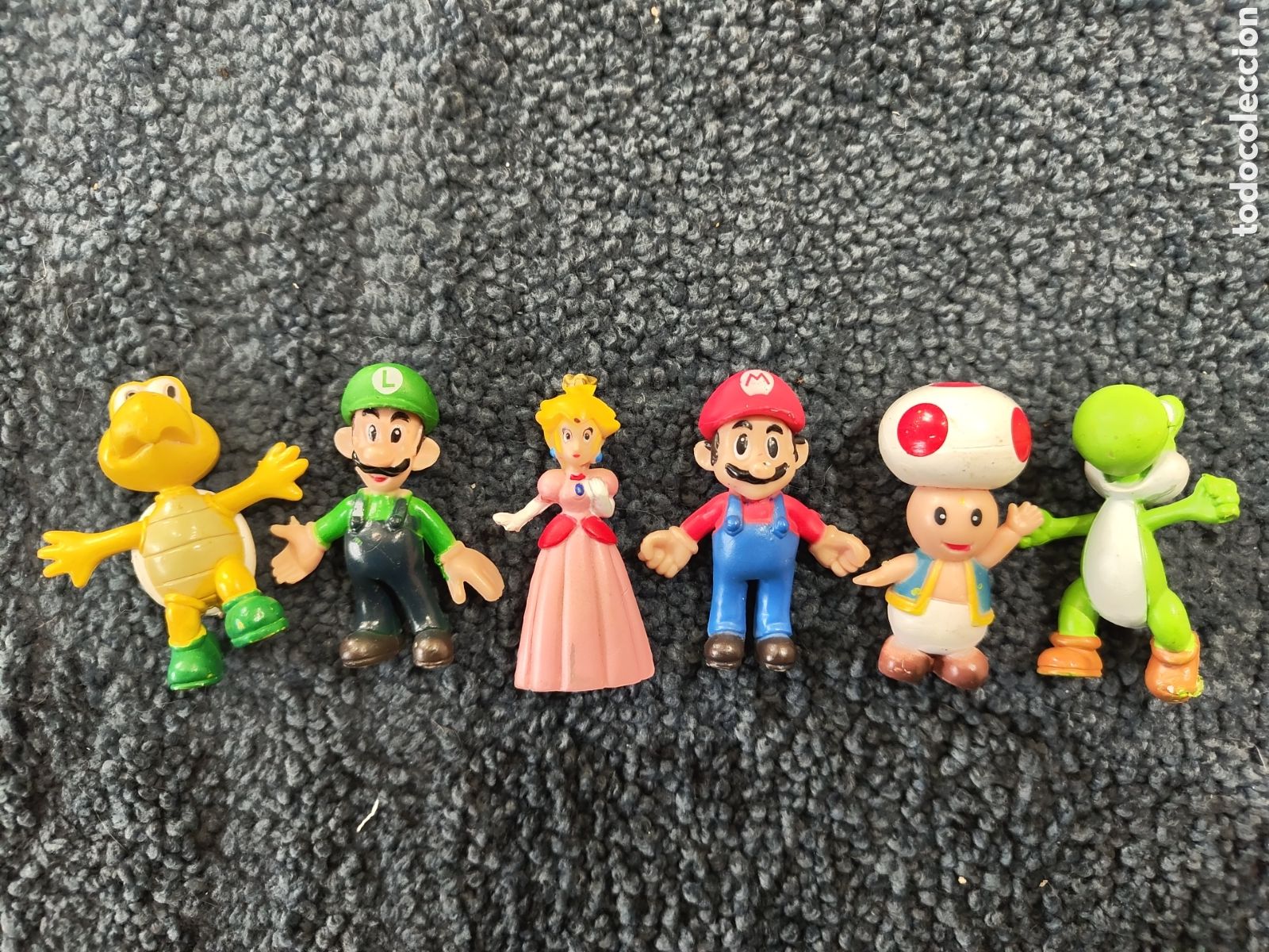 Figuras de goma y PVC: Figuras super Mario PVC 5 cms - Foto 1