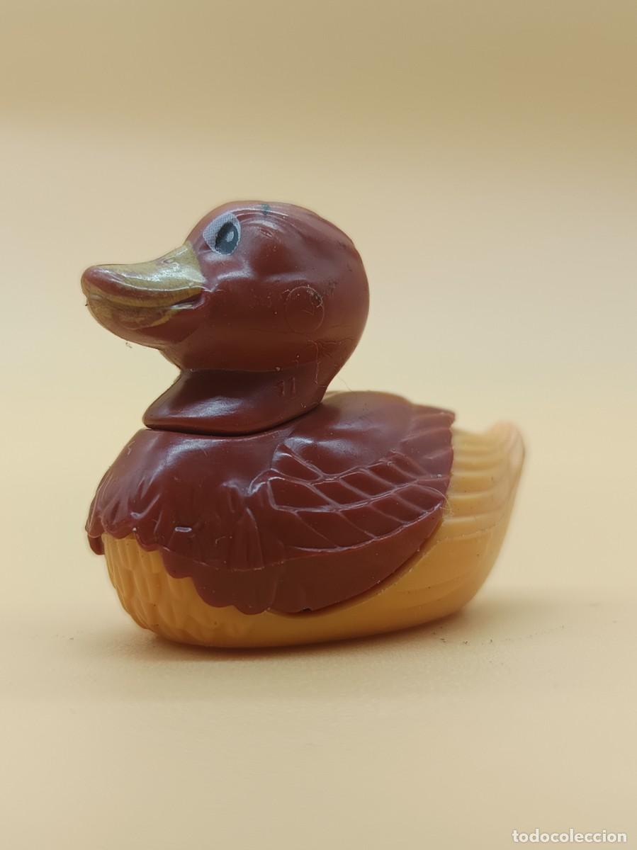 Figuras de goma y PVC: PATO FIGURA KINDER OBSEQUIO - Foto 1
