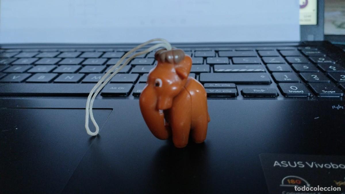 Figuras de goma Kinder: Figura kinder - ice age - Foto 1