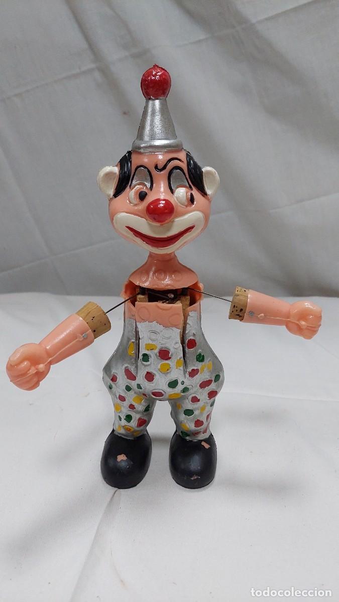Figurines en Caoutchouc et PVC: Antiguo payaso de pl&aacute;stico pintado a mano mecanismo manual