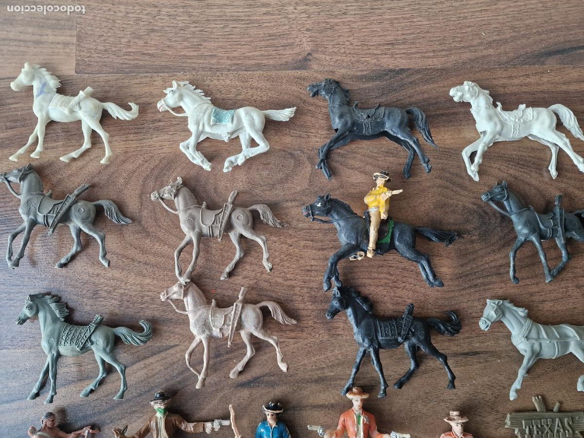Figuras de goma y PVC: LOTE INDIOS Y VAQUEROS COMANSI - Foto 2