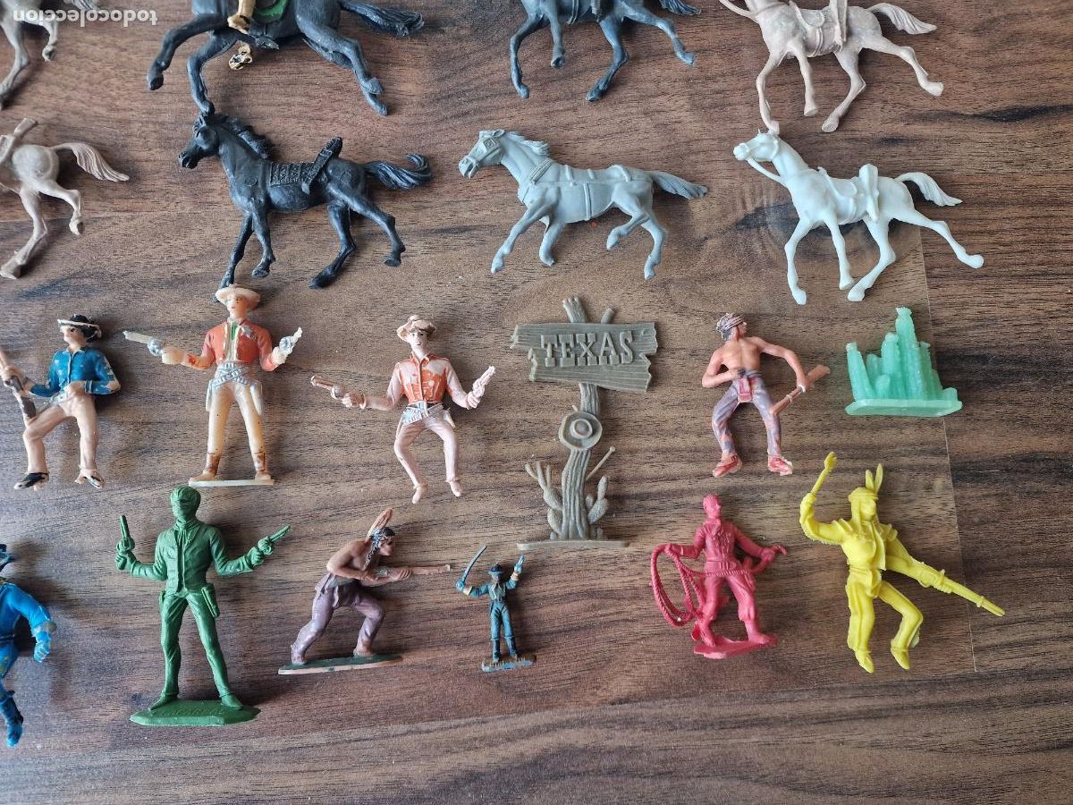 Figuras de goma y PVC: LOTE INDIOS Y VAQUEROS COMANSI - Foto 4