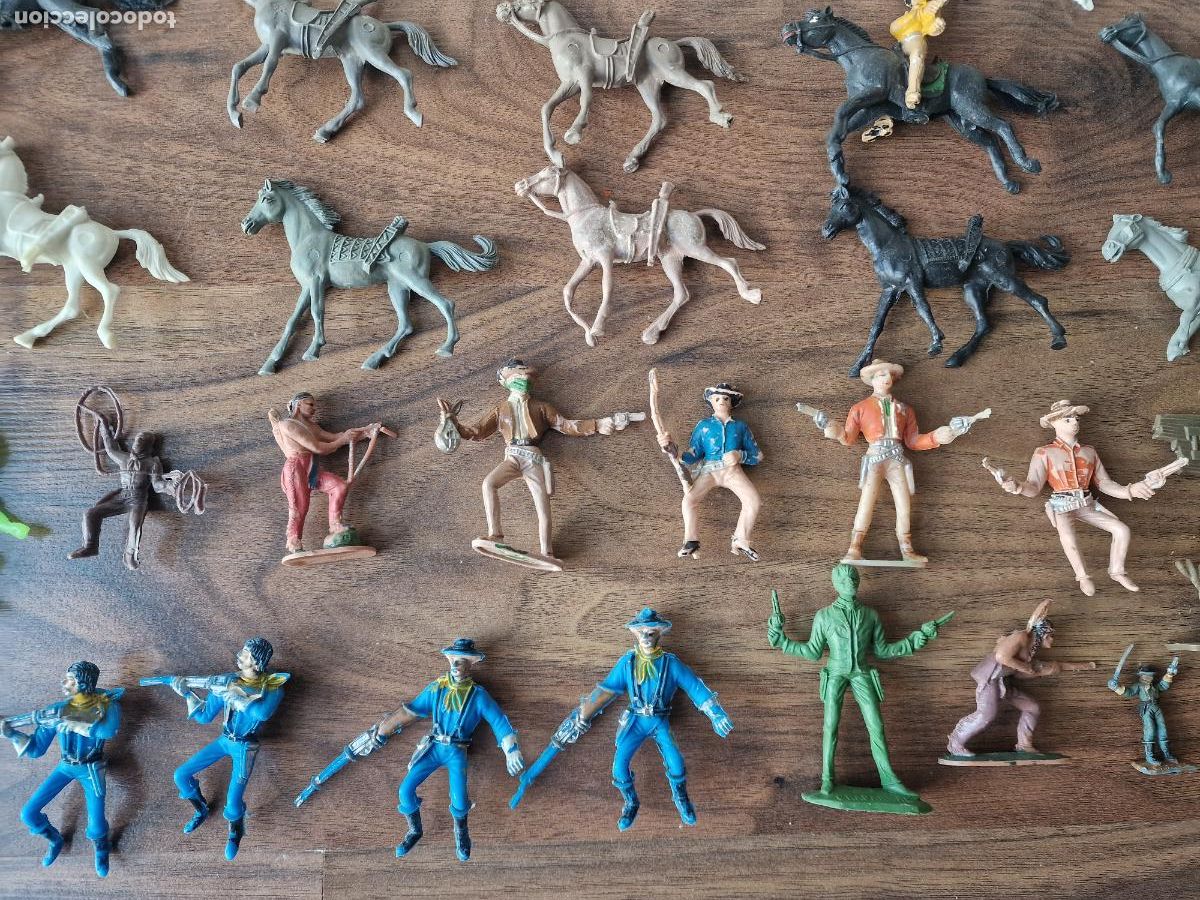 Figuras de goma y PVC: LOTE INDIOS Y VAQUEROS COMANSI - Foto 5