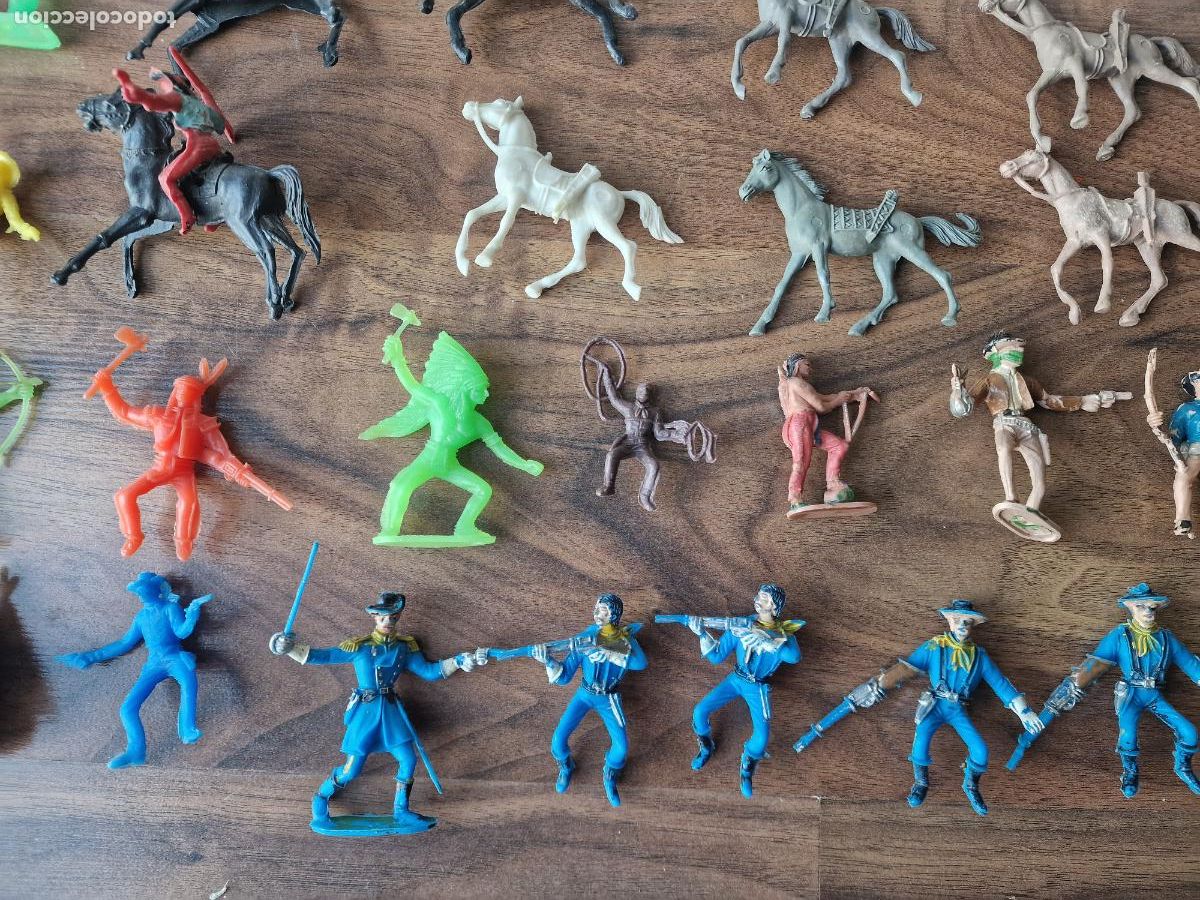 Figuras de goma y PVC: LOTE INDIOS Y VAQUEROS COMANSI - Foto 6