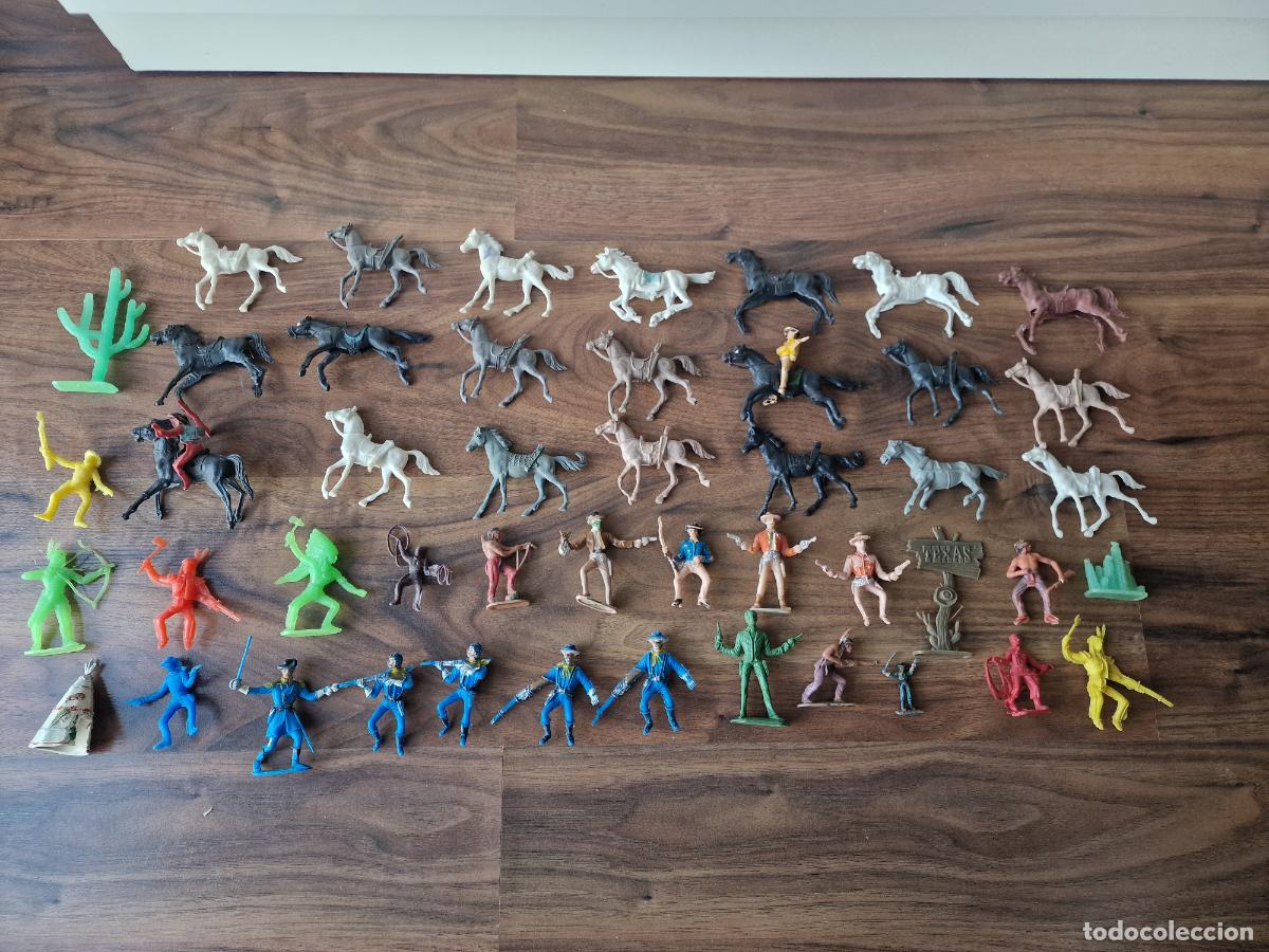Figuras de goma y PVC: LOTE INDIOS Y VAQUEROS COMANSI - Foto 1