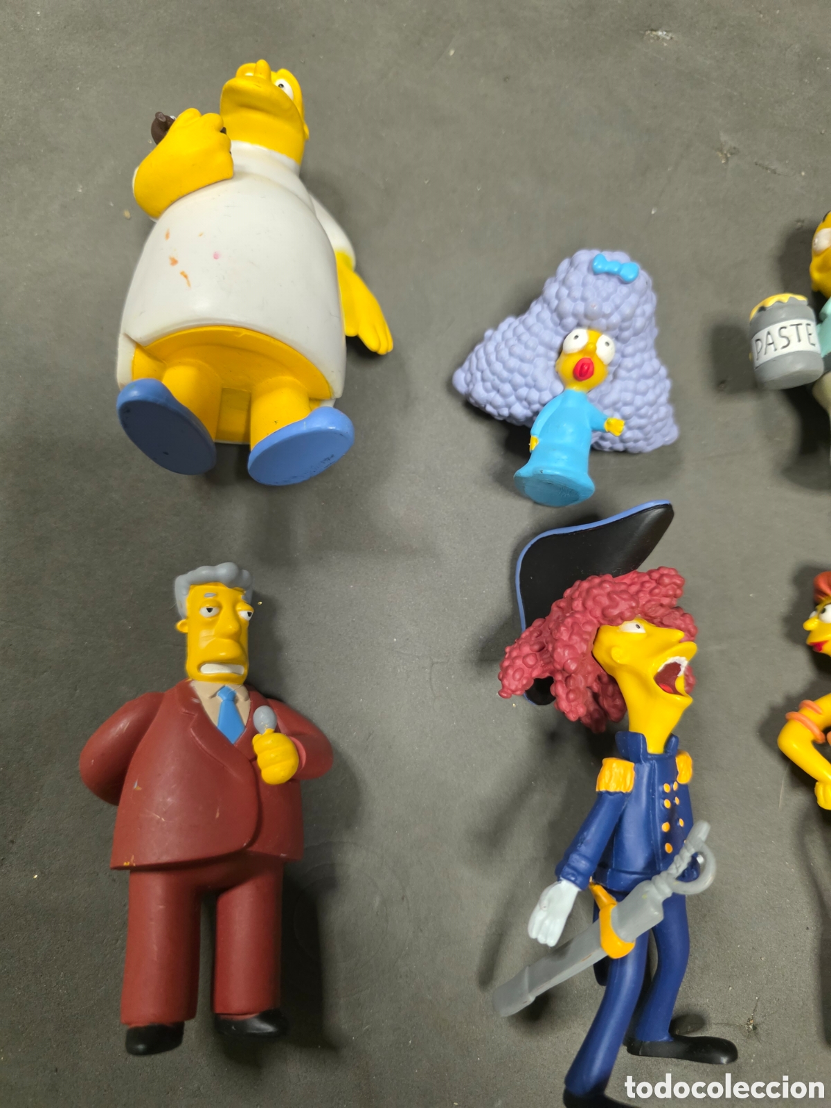 Figuras de goma y PVC: Lote 14 figuras Simpson de 8 cms - Foto 2
