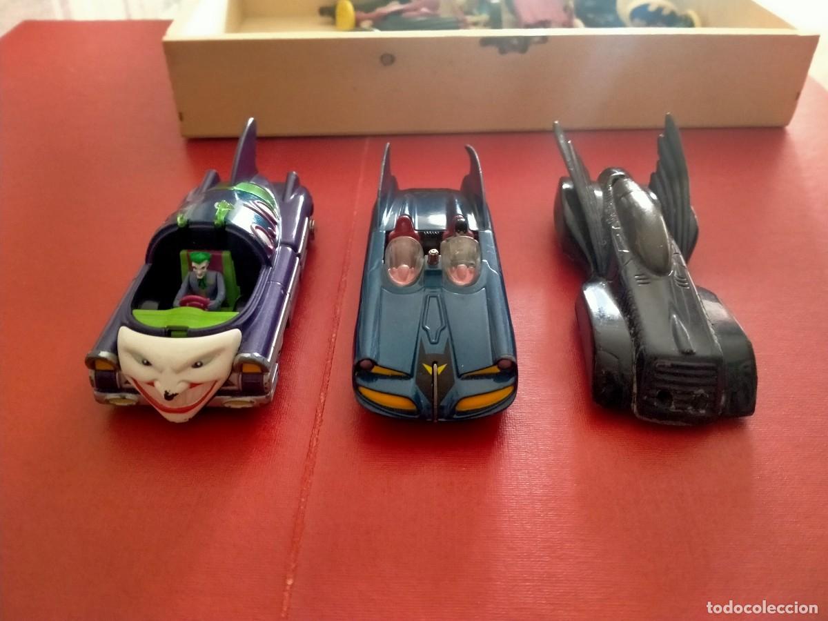Figuras de goma y PVC: figuras batman coches etc - Foto 2