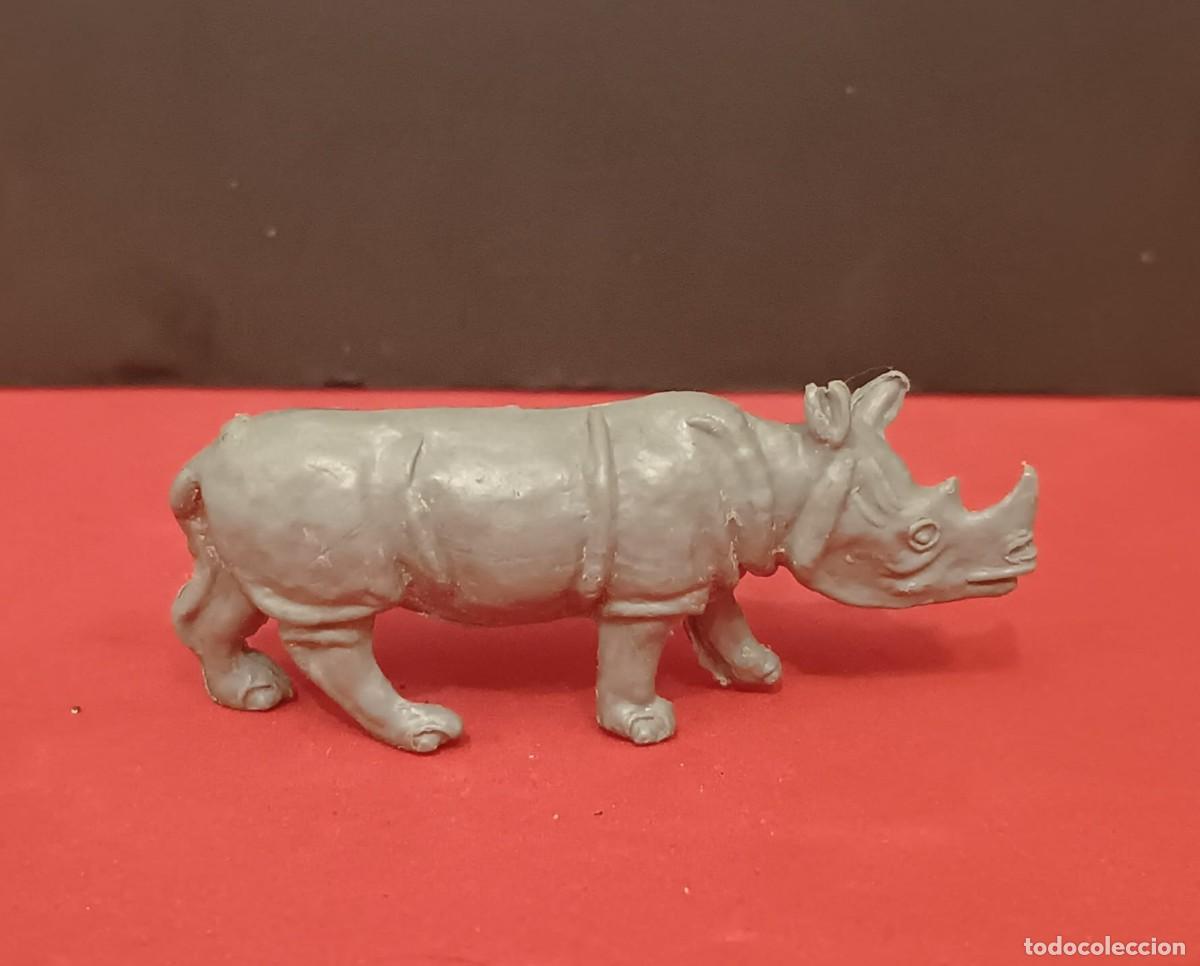 Figuras de goma y PVC: FIGURA RINOCERONTE COMANSI O NOVOLINEA - Foto 2