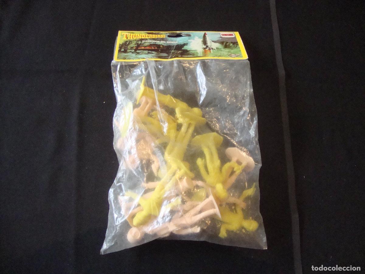 Figuras de goma y PVC: BLISTER GUARDIANES DEL ESPACIO THUNDERBIRDS COMANSI - Foto 3