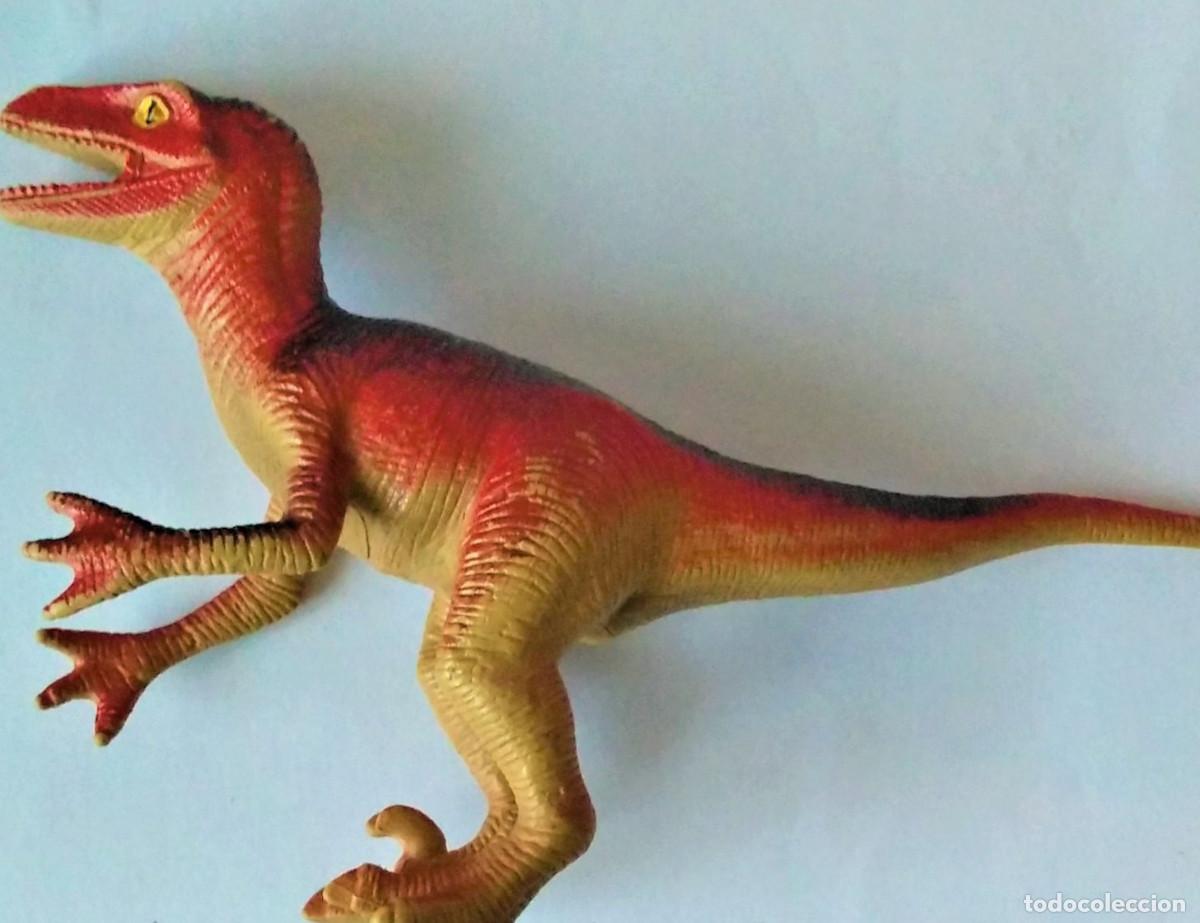 Figuras de Goma y PVC: FIGURA DE GOMA O PVC - VELOCIRRAPTOR