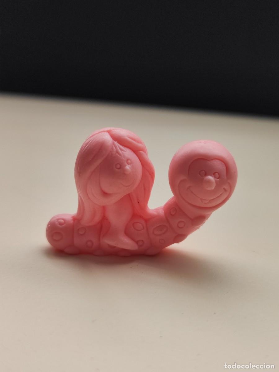 Figuras de goma y PVC: dunkin,mim los sabios ,gusano - Foto 1