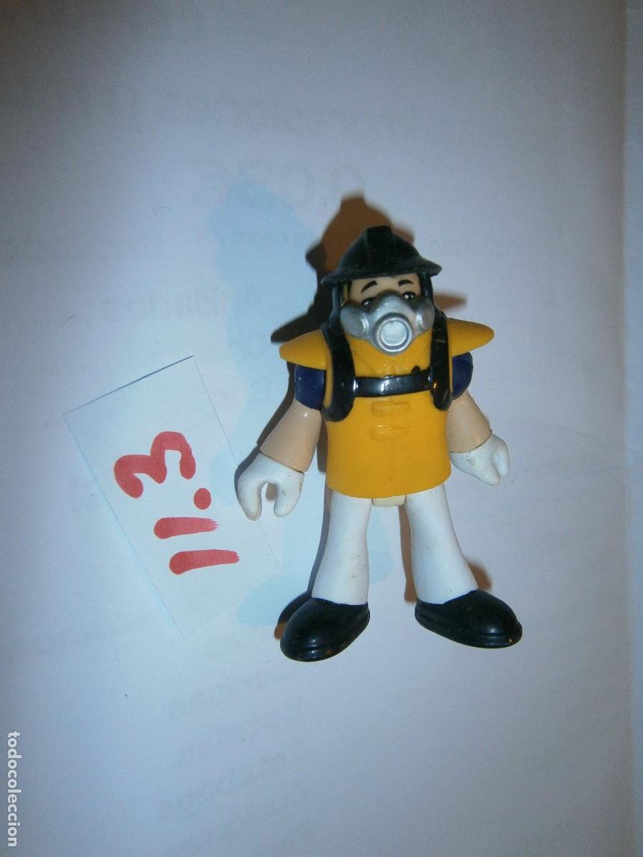 Rubber and PVC Figures: FIGURA DE GOMA O PVC - HOMBRE CON MASCARA - ENVIO GRATIS A ESPA&Ntilde;A