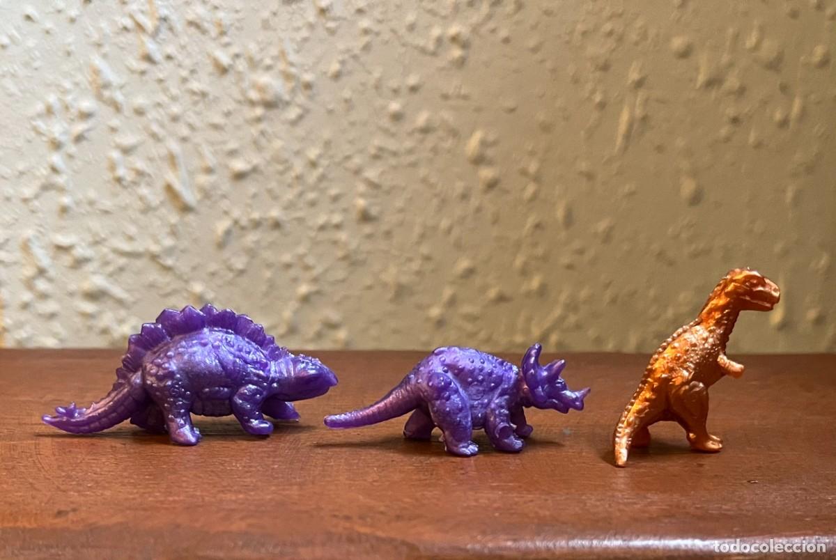Figuras de goma y PVC: LOTE 3 FIGURAS DINOSAURIOS CHICLES DUNKIN - Foto 1