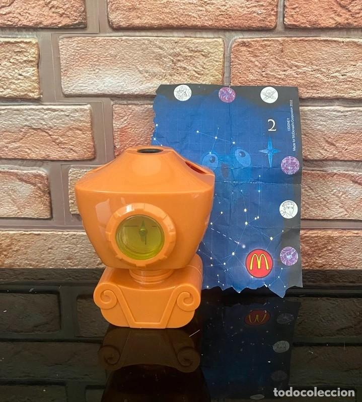 Figuras de goma y PVC: Robot B.E.N de El planeta del Tesoro - Foto 4