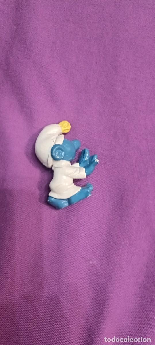 Figuras de goma y PVC: Pitufo son&aacute;mbulo.Schleich - Foto 2
