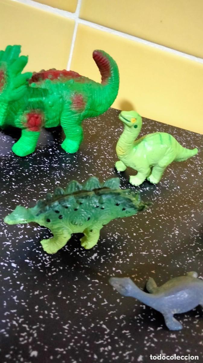 Figuras de goma y PVC: figuras de goma- dinosaurios - Foto 4
