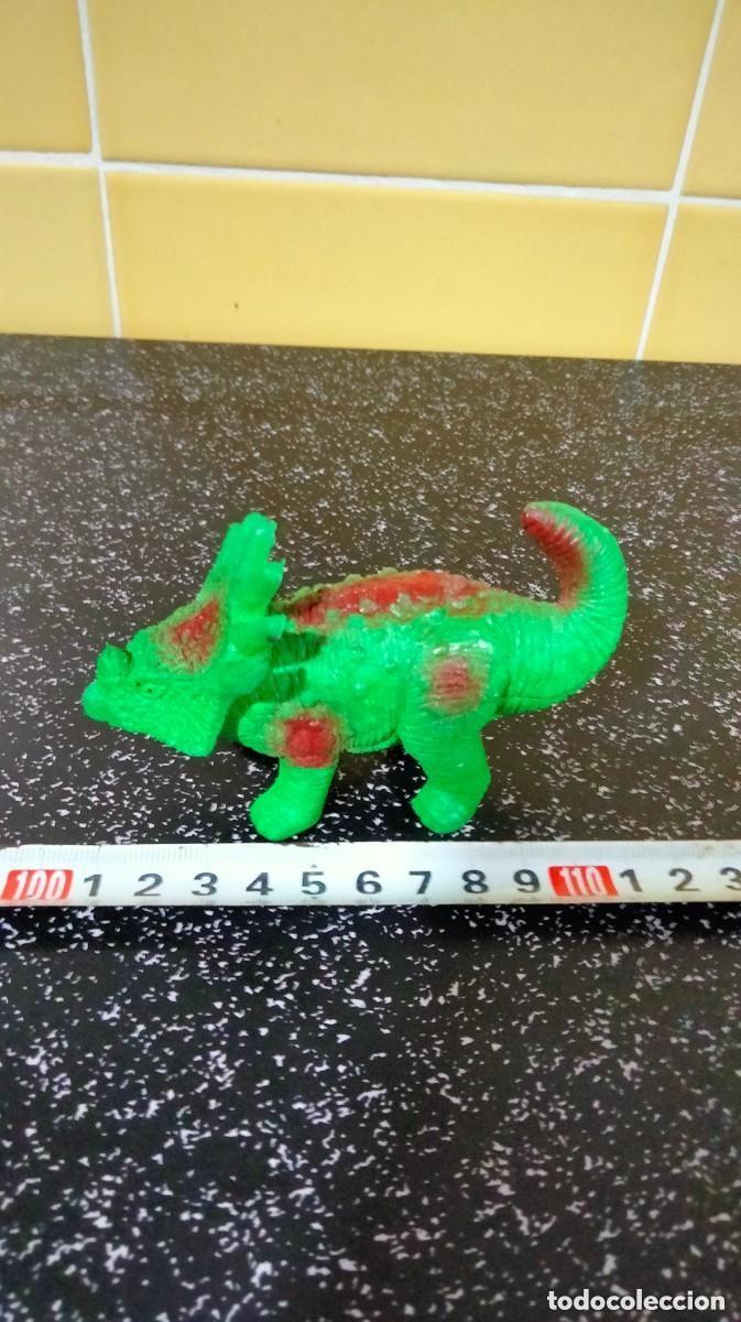 Figuras de goma y PVC: figuras de goma- dinosaurios - Foto 6