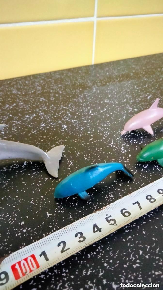 Figuras de goma y PVC: SEIS FIGURAS DE PVC-DELFINES - Foto 7