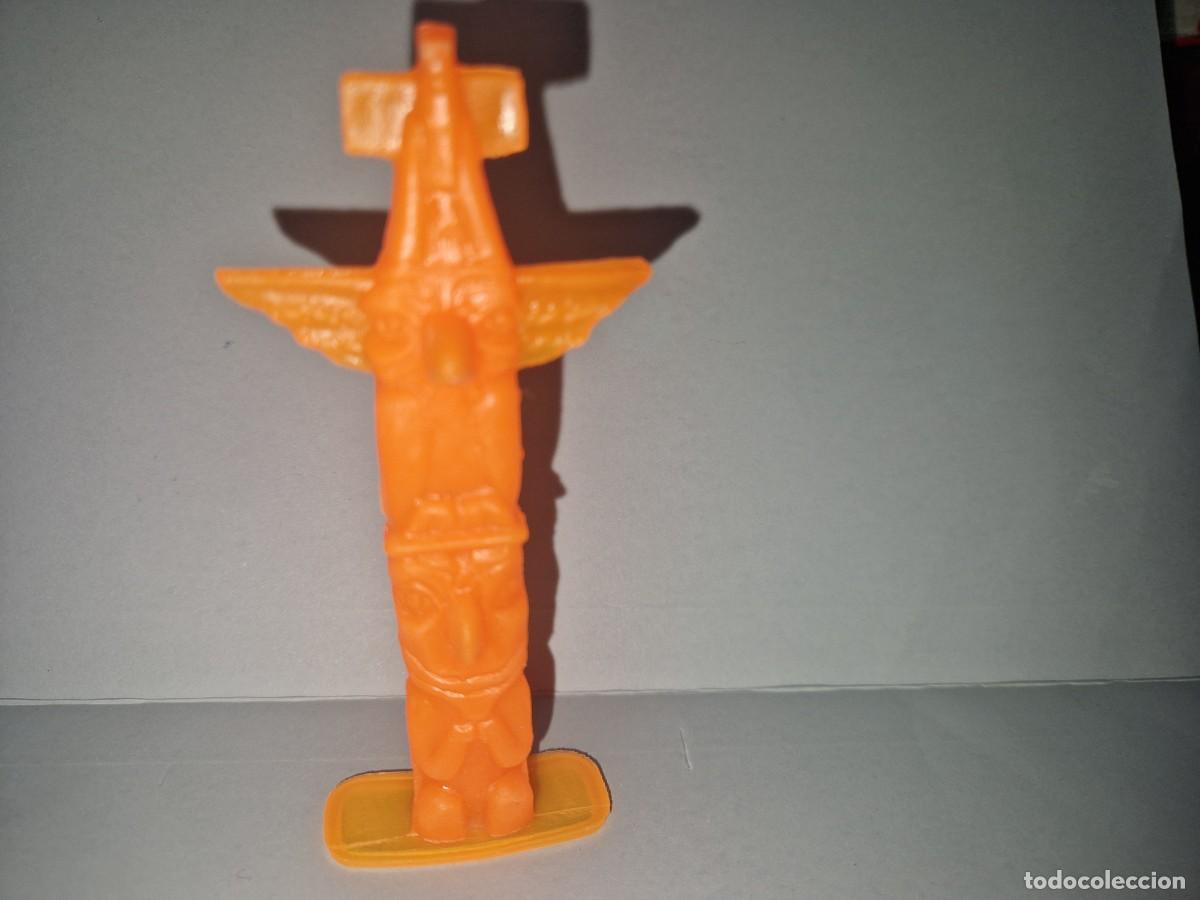 Figuras de goma y PVC: TOTEM INDIOS COMANSI - Foto 1