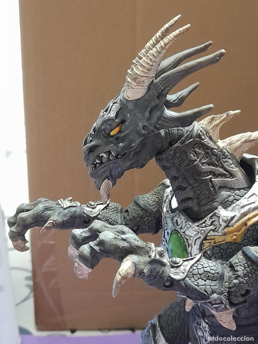 Figuras de goma y PVC: Gran figura de drag&oacute;n de Mega Block - Foto 14