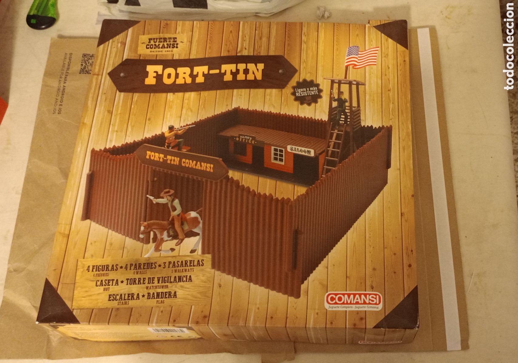 Figuras de goma y PVC: Fort&iacute;n Comansi nuevo y completo - Foto 1