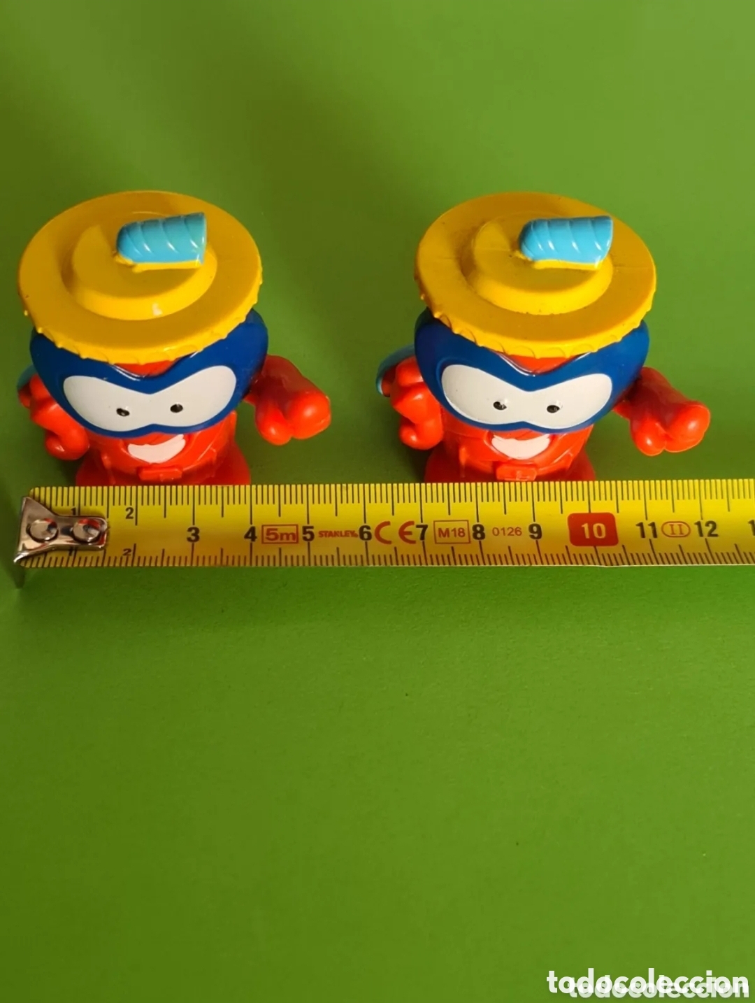 Figuras de goma y PVC: DOS MU&Ntilde;ECOS SUPERZINGS MEGA. - Foto 4