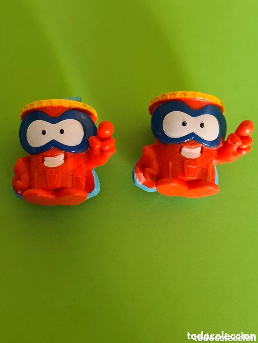 Figuras de goma y PVC: DOS MU&Ntilde;ECOS SUPERZINGS MEGA. - Foto 1