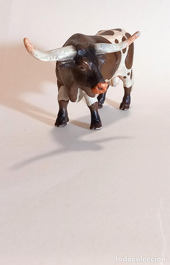 Figuras de goma y PVC: Schleich Toro Longhorn, 2002 - Foto 1