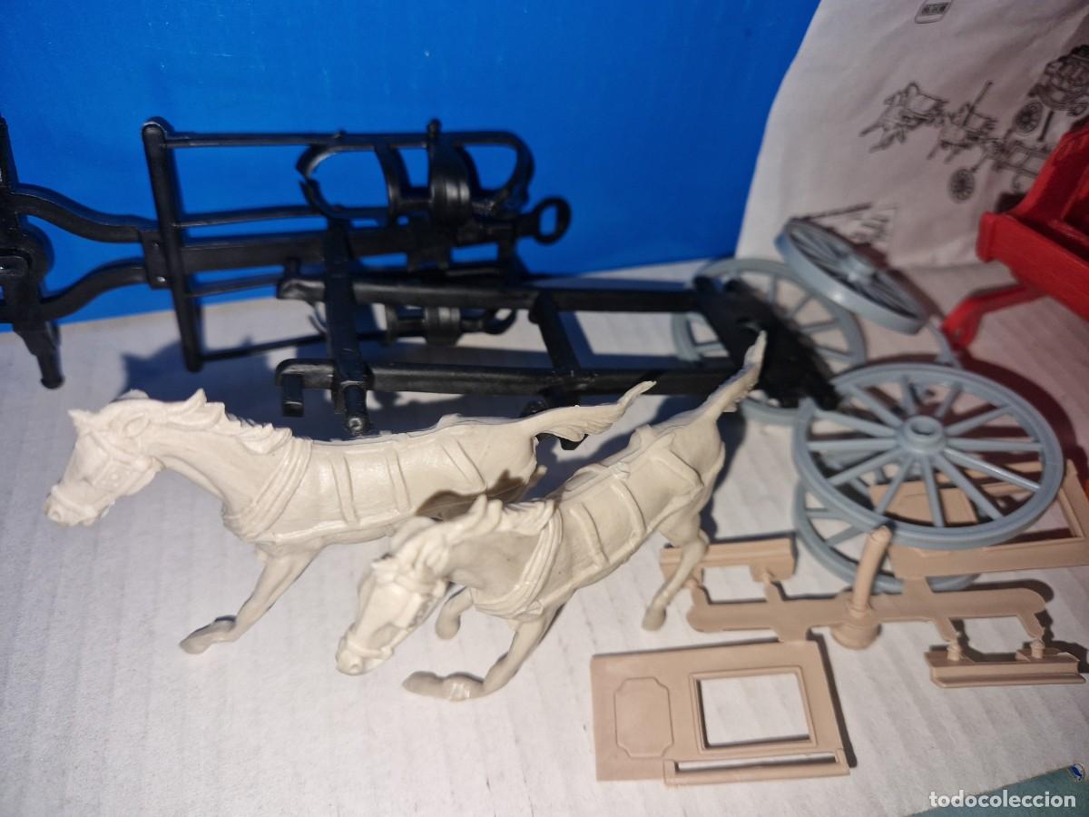 Figuras de goma y PVC: DILIGENCIA CON CONDUCTOR DE COMANSI - Foto 2